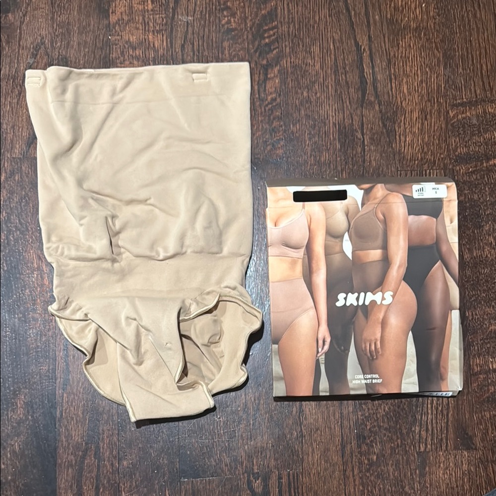 SKIMS CORE CONTROL HIGH-WAISTED BRIEF | MICA